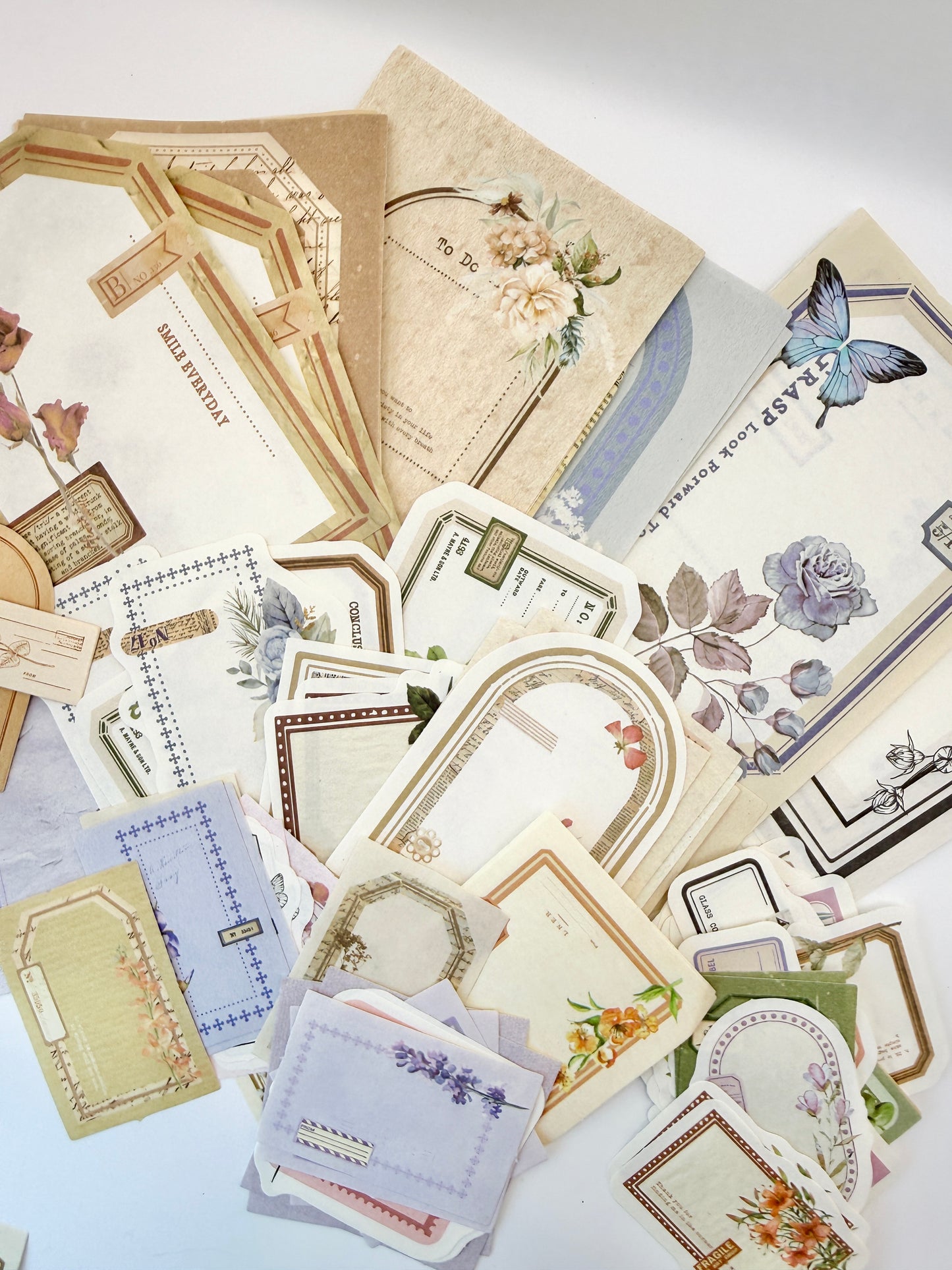 Vintage Floral Junk Journal Kit | Ephemera Pack for Journaling & Scrapbooking