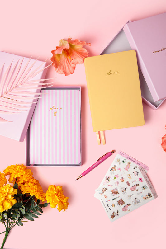 Undated Weekly Planner & Creative Journal | A5 Linen Planner with Dot Grid Pages