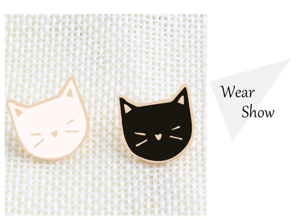 Cat lover Enamel Pin