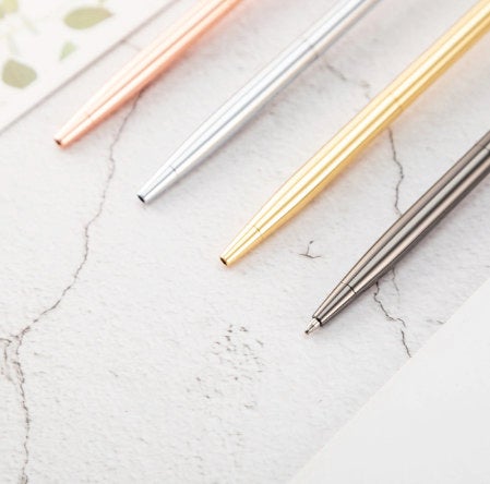 Rose Gold Bow Pen